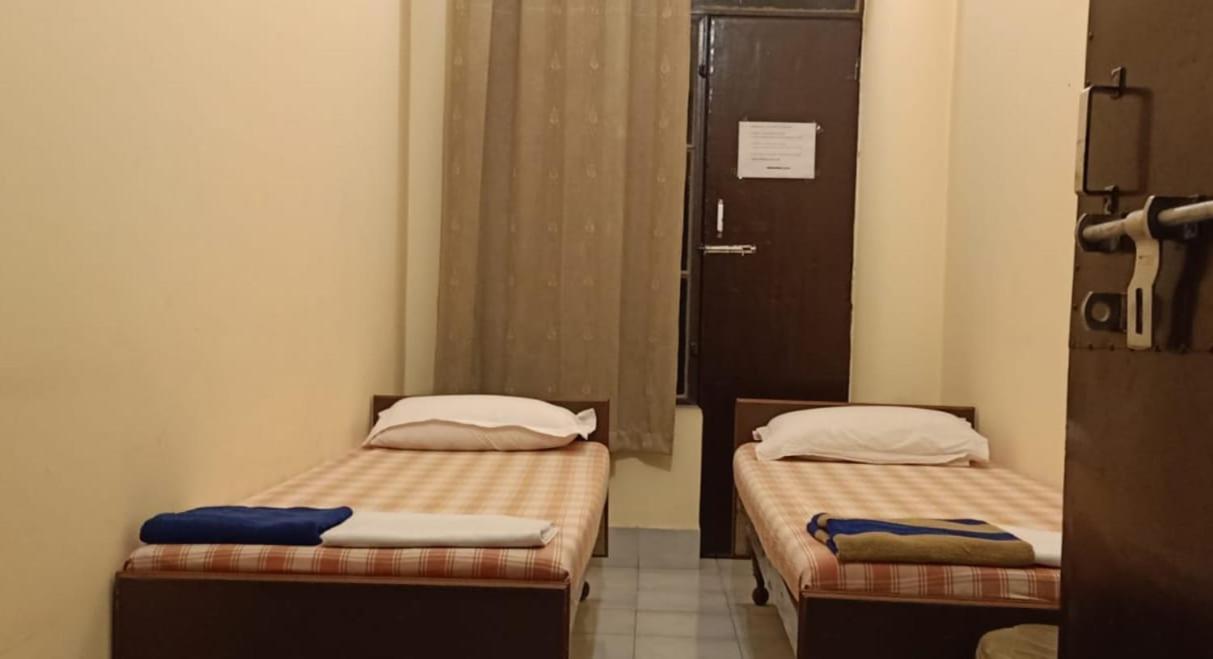Scindhia Guest House Varanasi Esterno foto