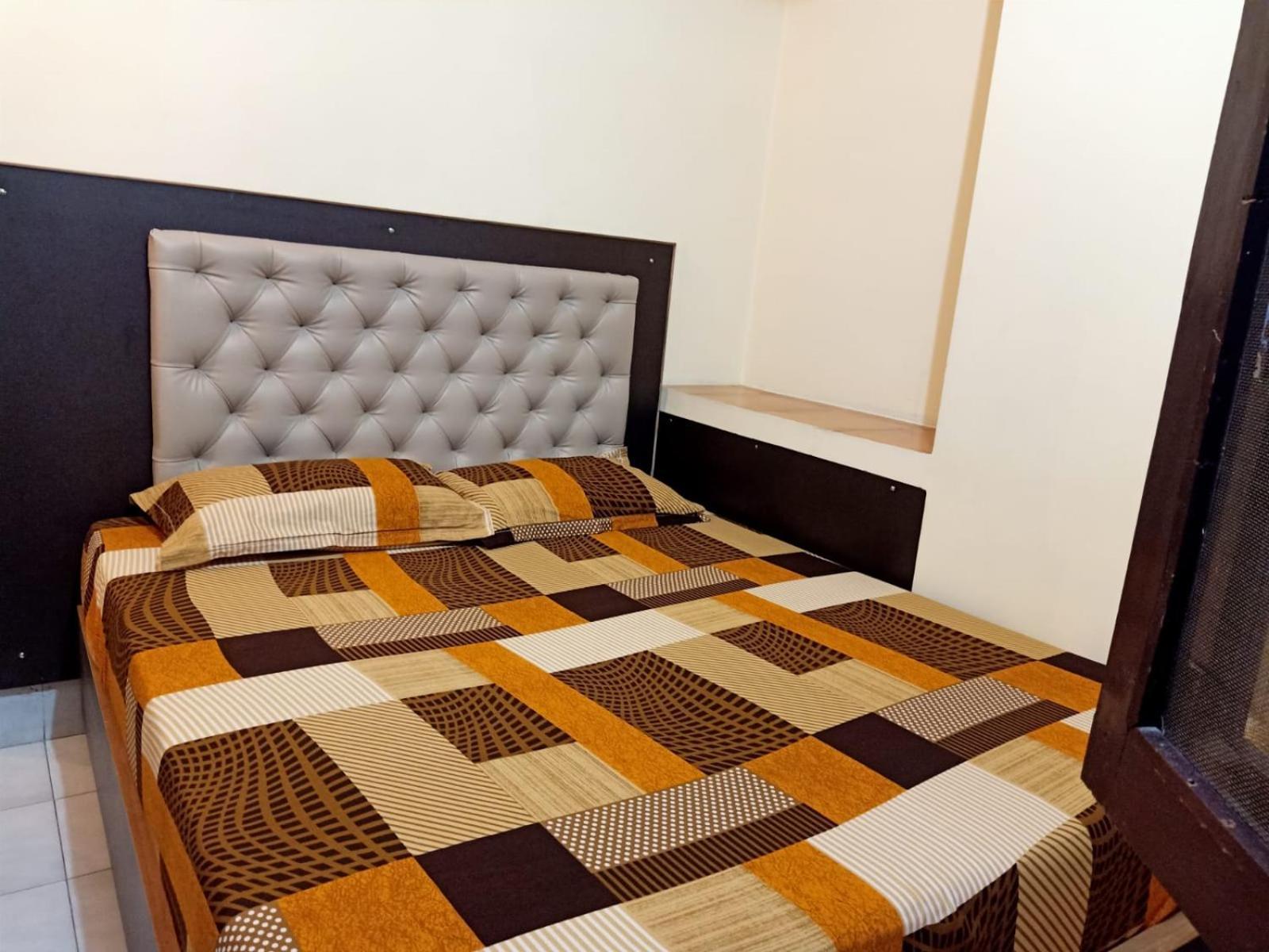 Scindhia Guest House Varanasi Esterno foto