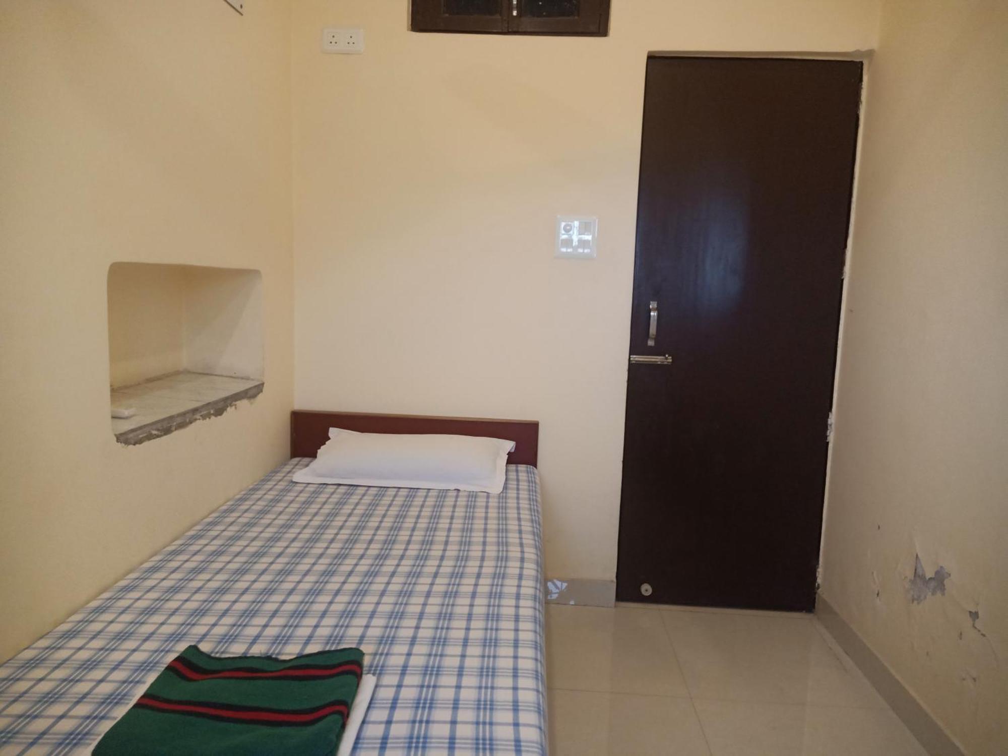 Scindhia Guest House Varanasi Esterno foto