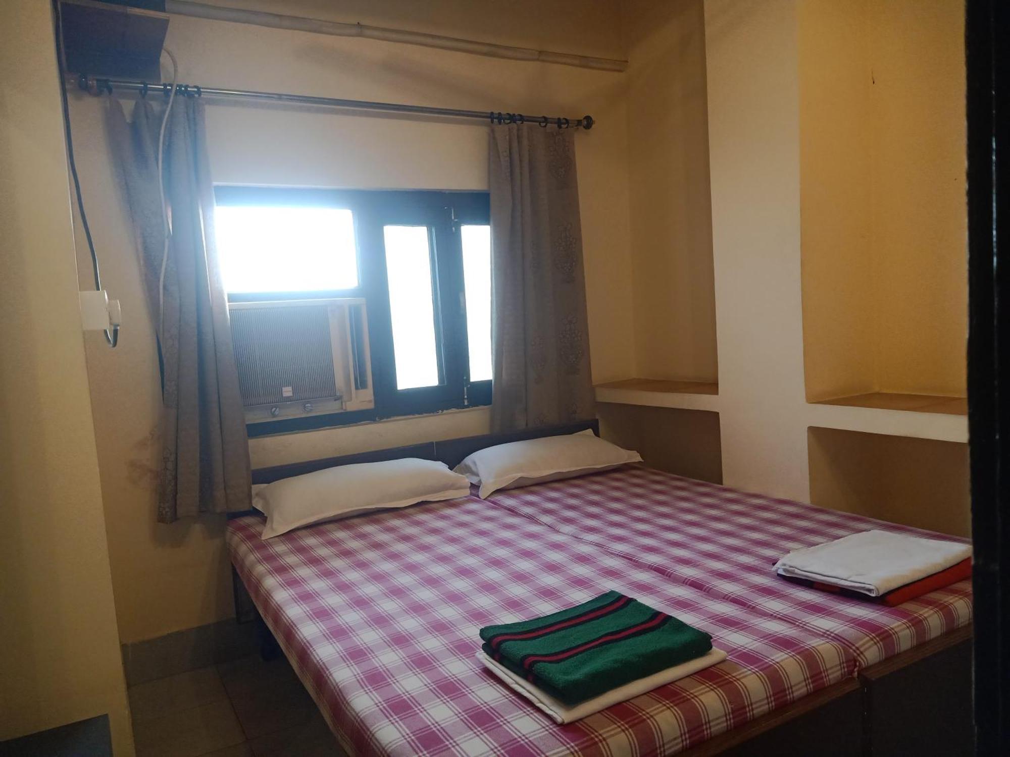 Scindhia Guest House Varanasi Esterno foto