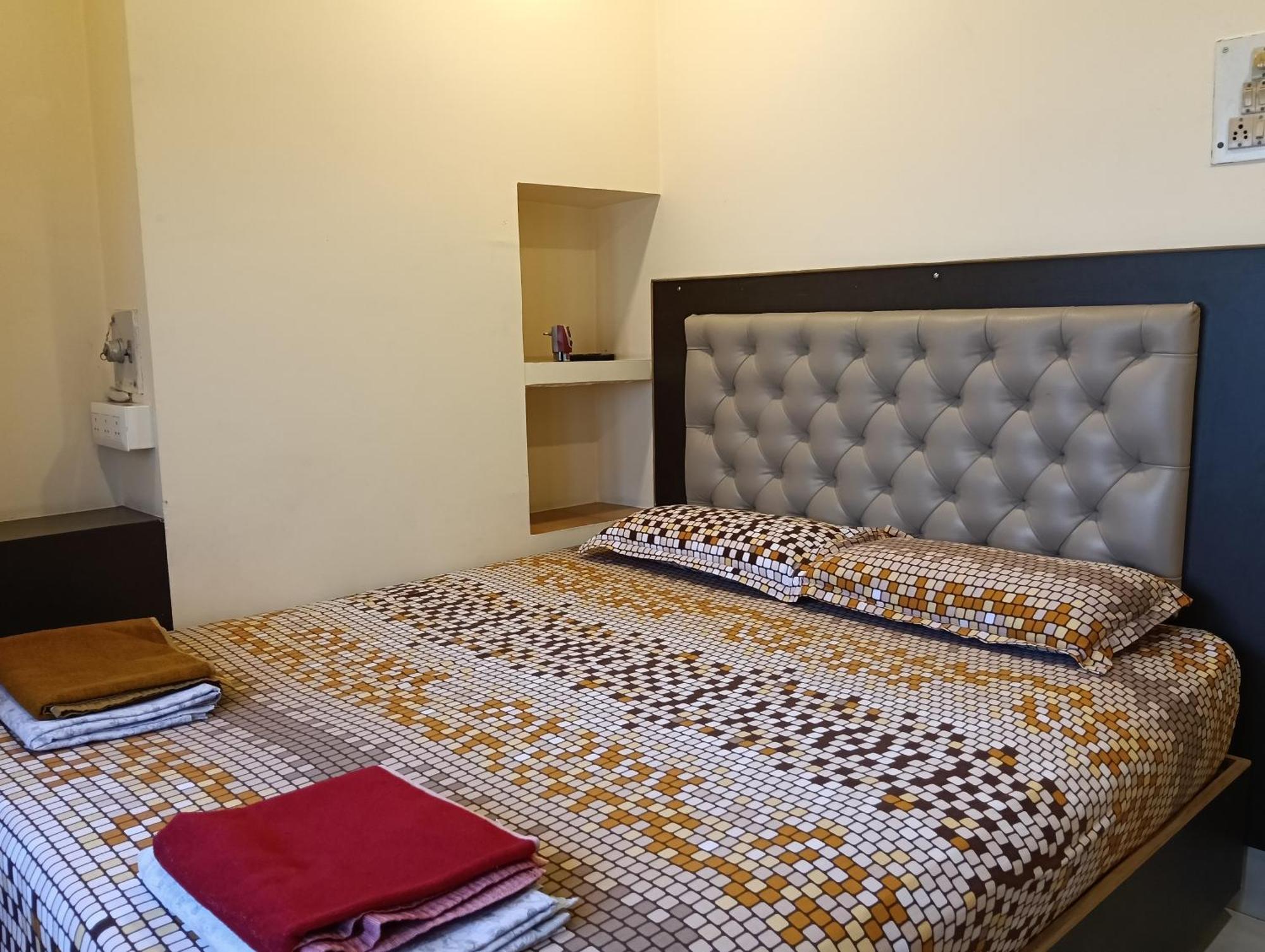 Scindhia Guest House Varanasi Esterno foto