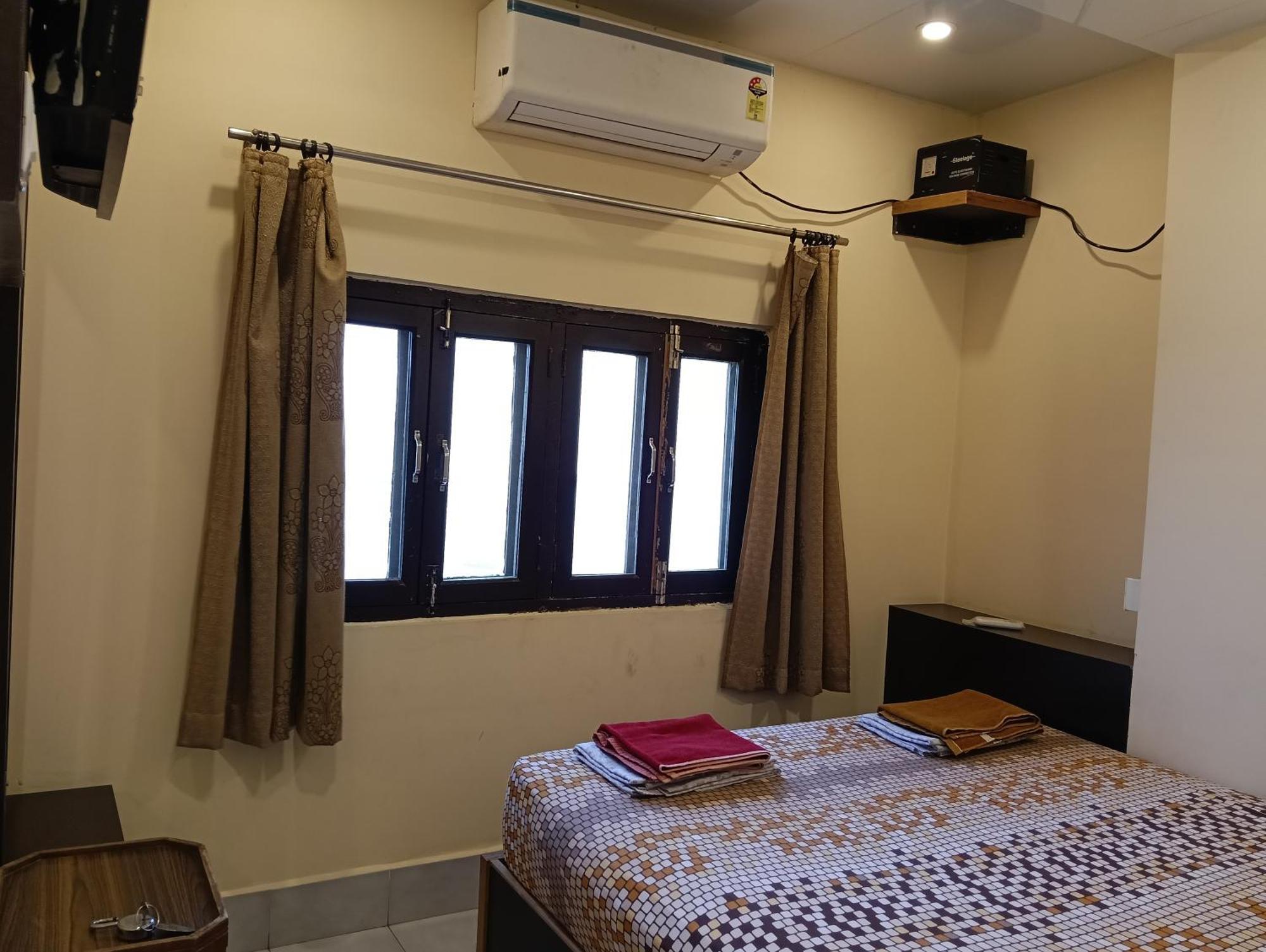 Scindhia Guest House Varanasi Esterno foto