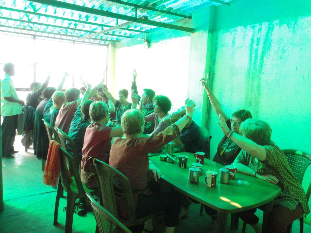 Scindhia Guest House Varanasi Esterno foto