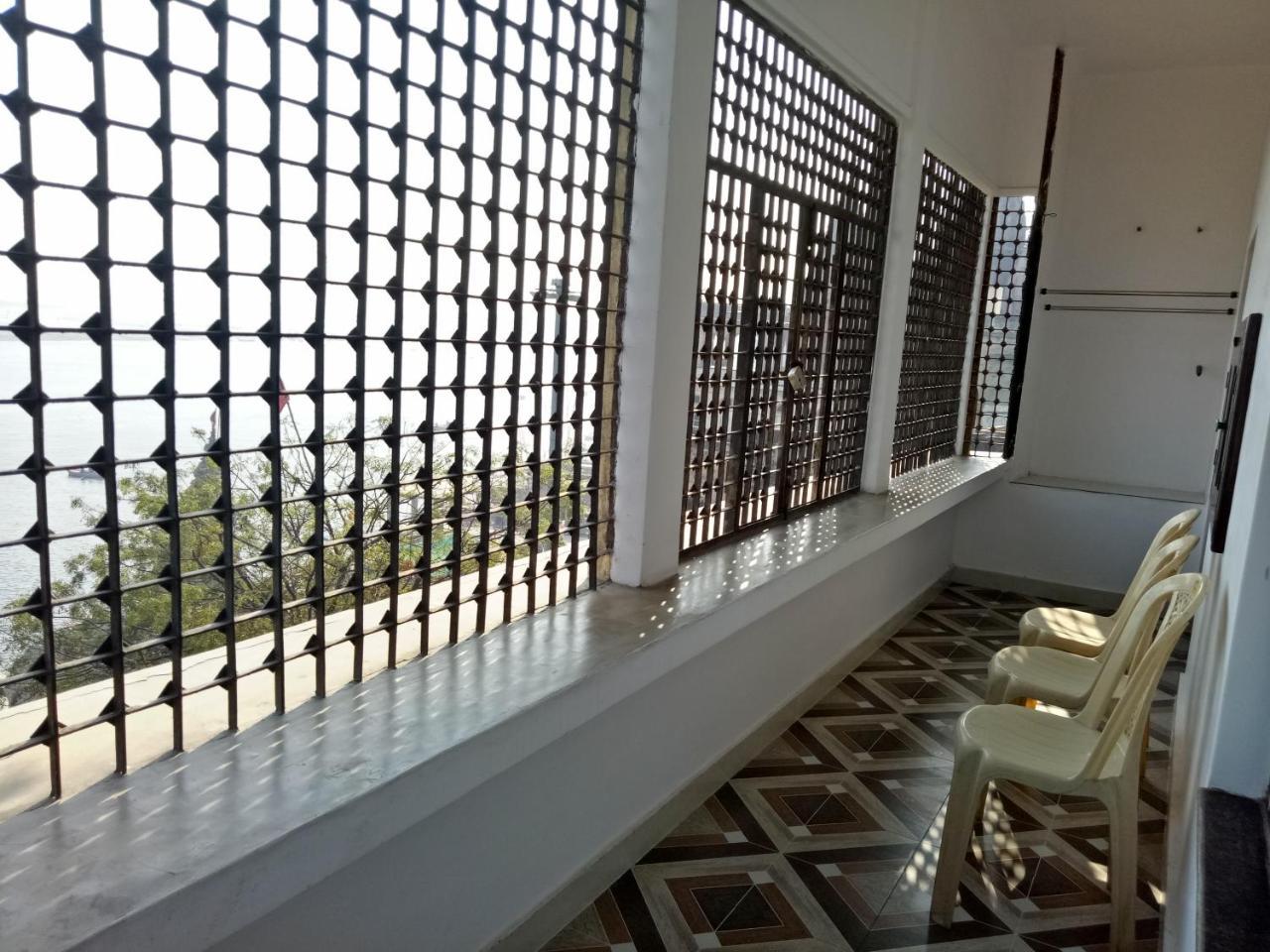 Scindhia Guest House Varanasi Esterno foto