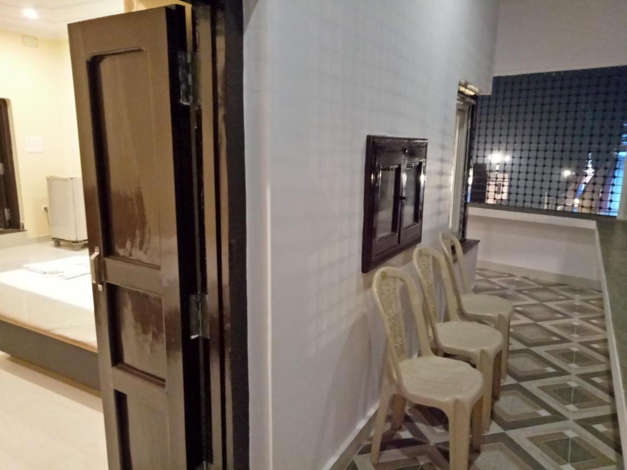 Scindhia Guest House Varanasi Esterno foto